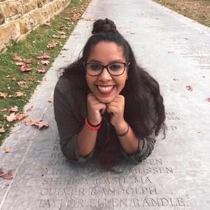 Meet your Posher, Taylor